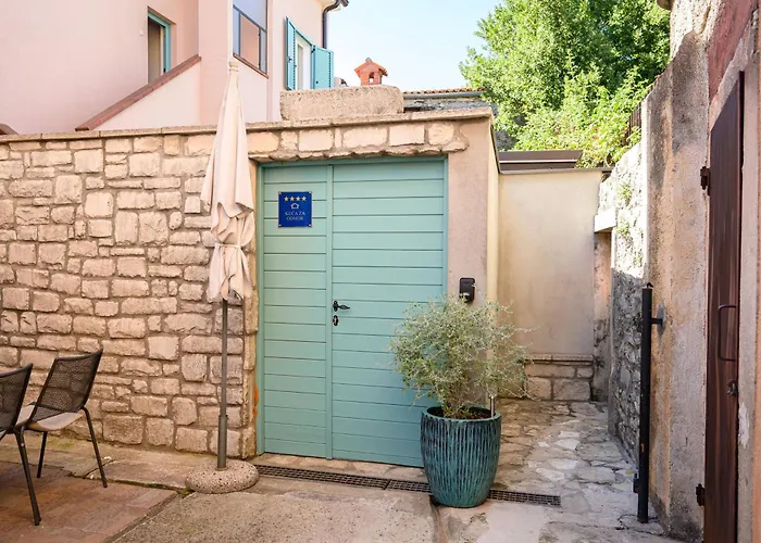 Holiday home Atelier Lakota Brtonigla